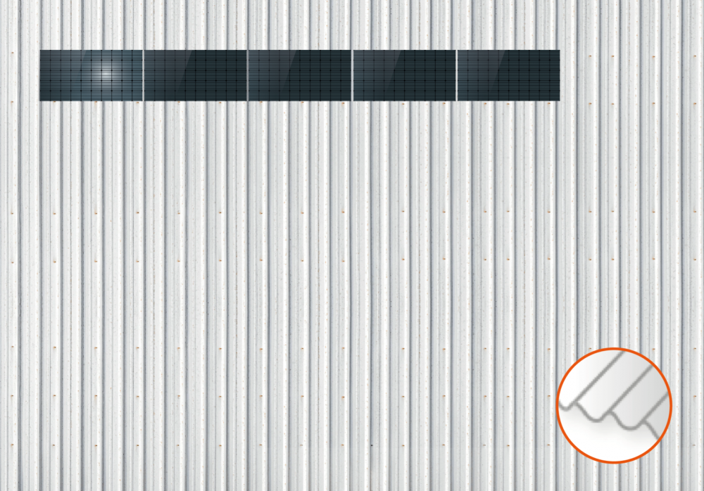 ClickFit EVO Staaldak trapezium-damwand met montageprofielen 1x5 landscape. 1 rij van 5 panelen
